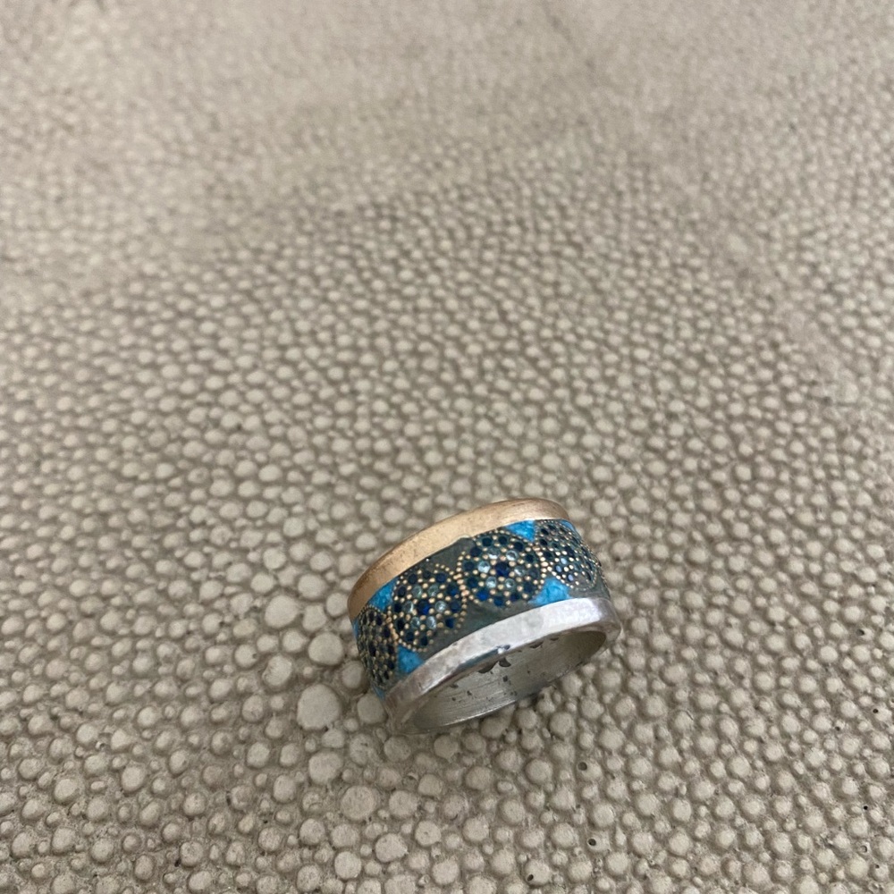 Ring - Picture 2 of 2